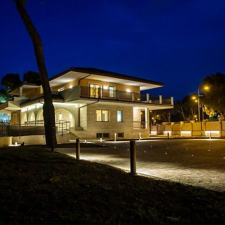 Aurum Suites Pescara Eksteriør bilde