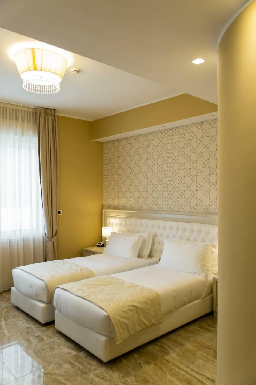 Aurum Suites Pescara Eksteriør bilde