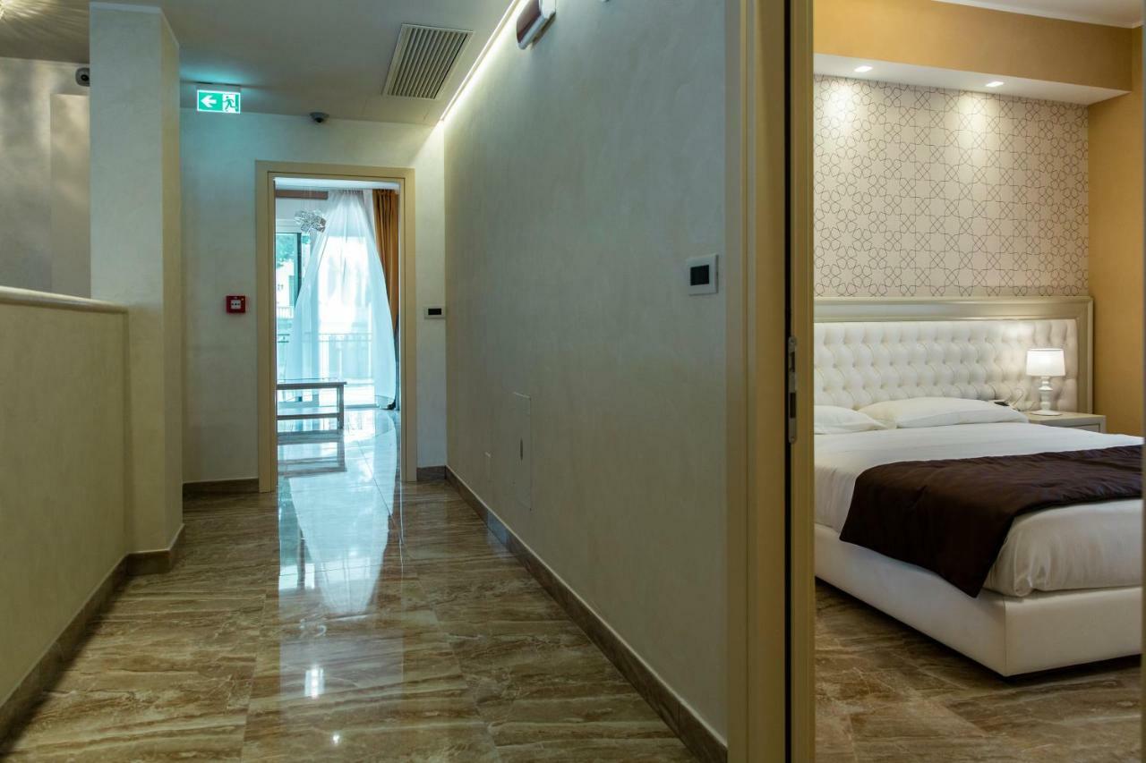 Aurum Suites Pescara Eksteriør bilde