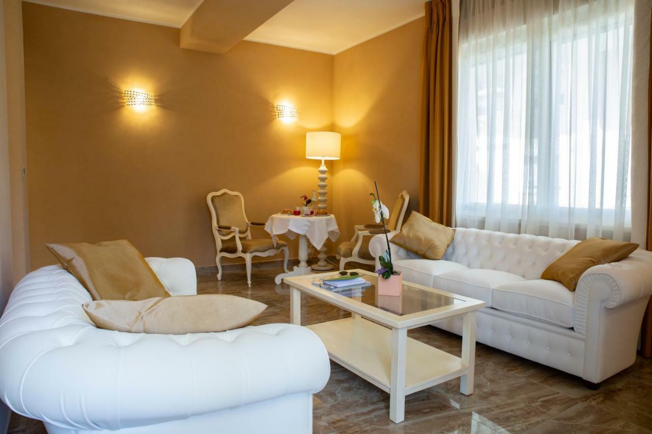 Aurum Suites Pescara Eksteriør bilde