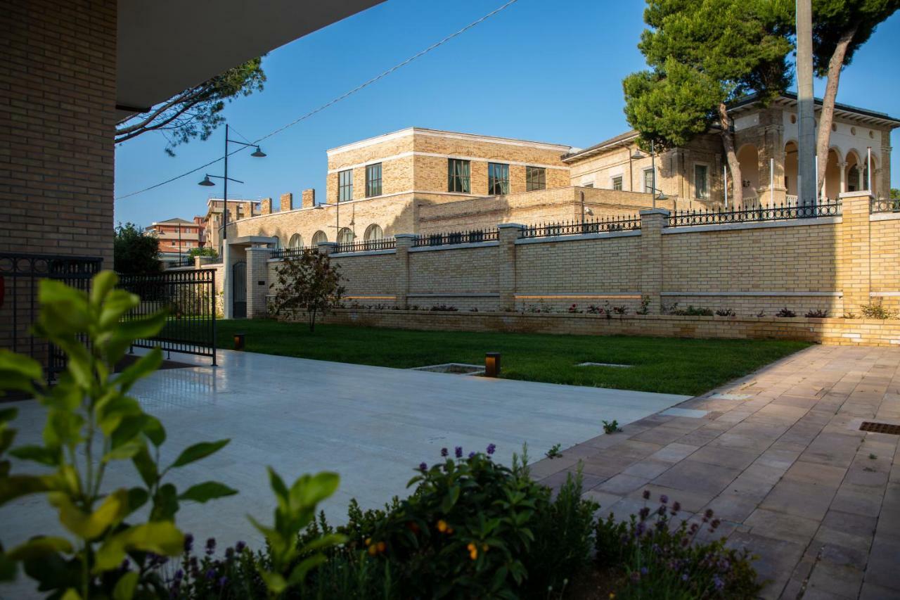 Aurum Suites Pescara Eksteriør bilde